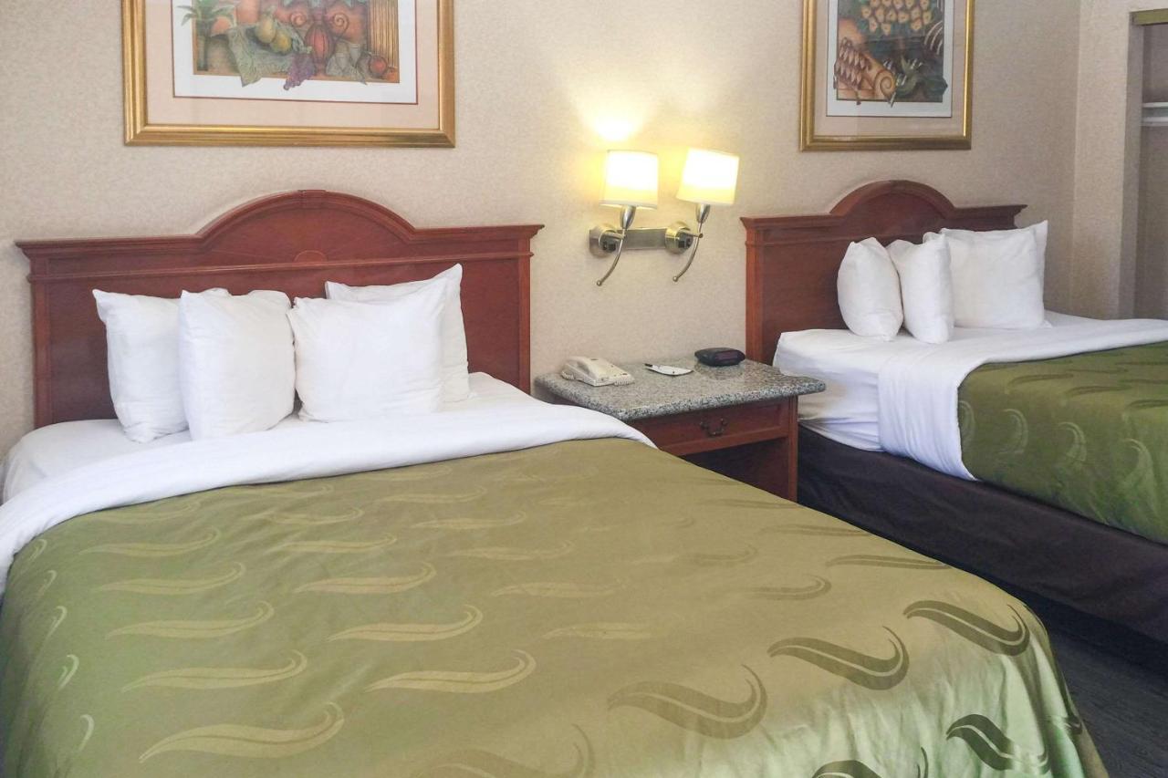 Quality Inn & Suites Oceanside Near Camp Pendleton Exterior photo